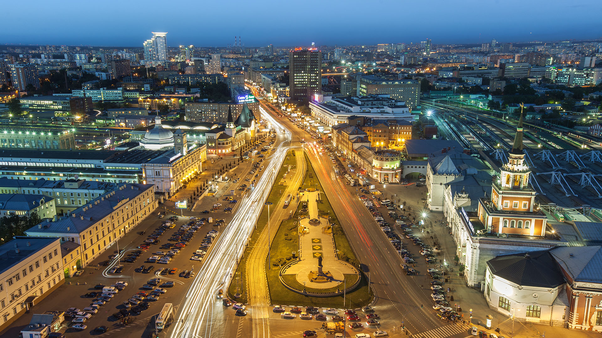 Площадь трех вокзалов в москве какие вокзалы